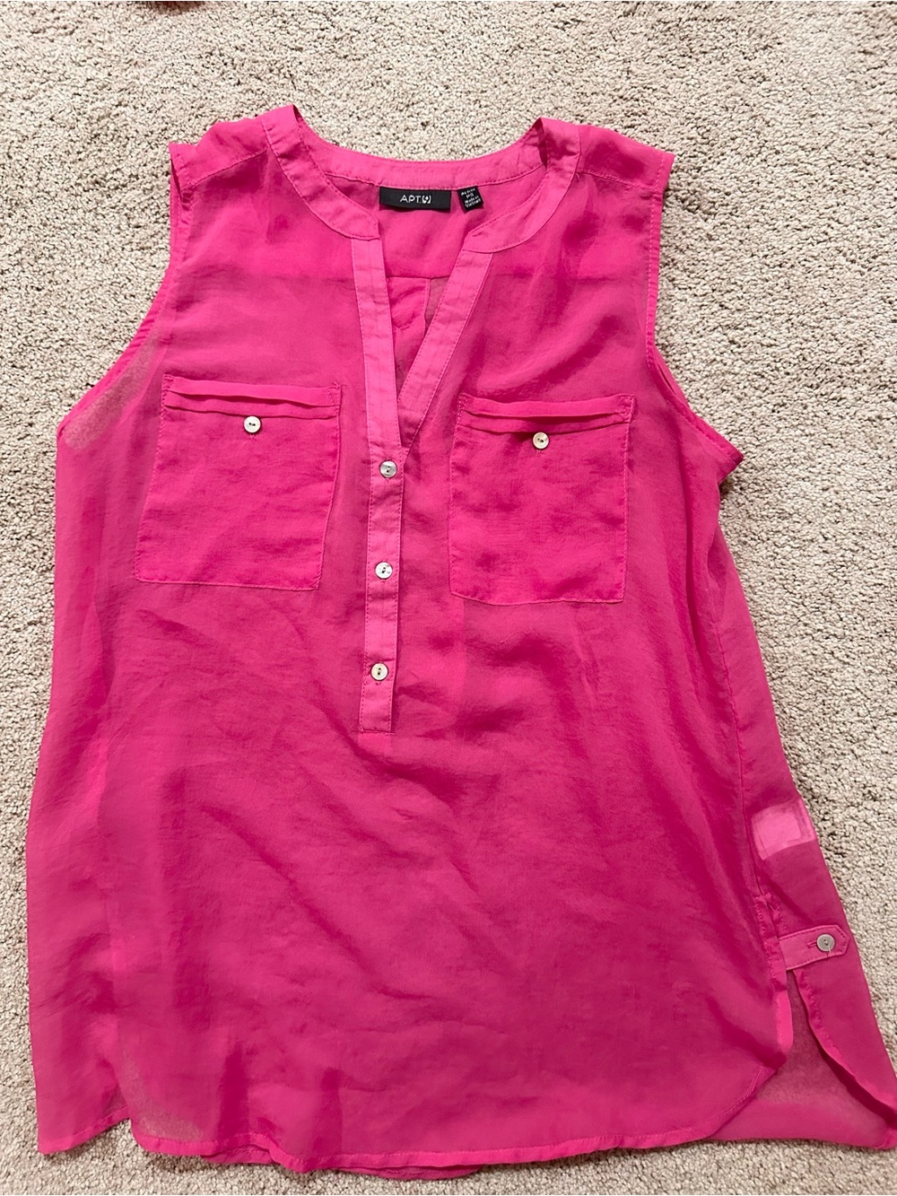 Petite S APT. 9 Women's Sleeveless Pink Button-Front Pocket Blouse